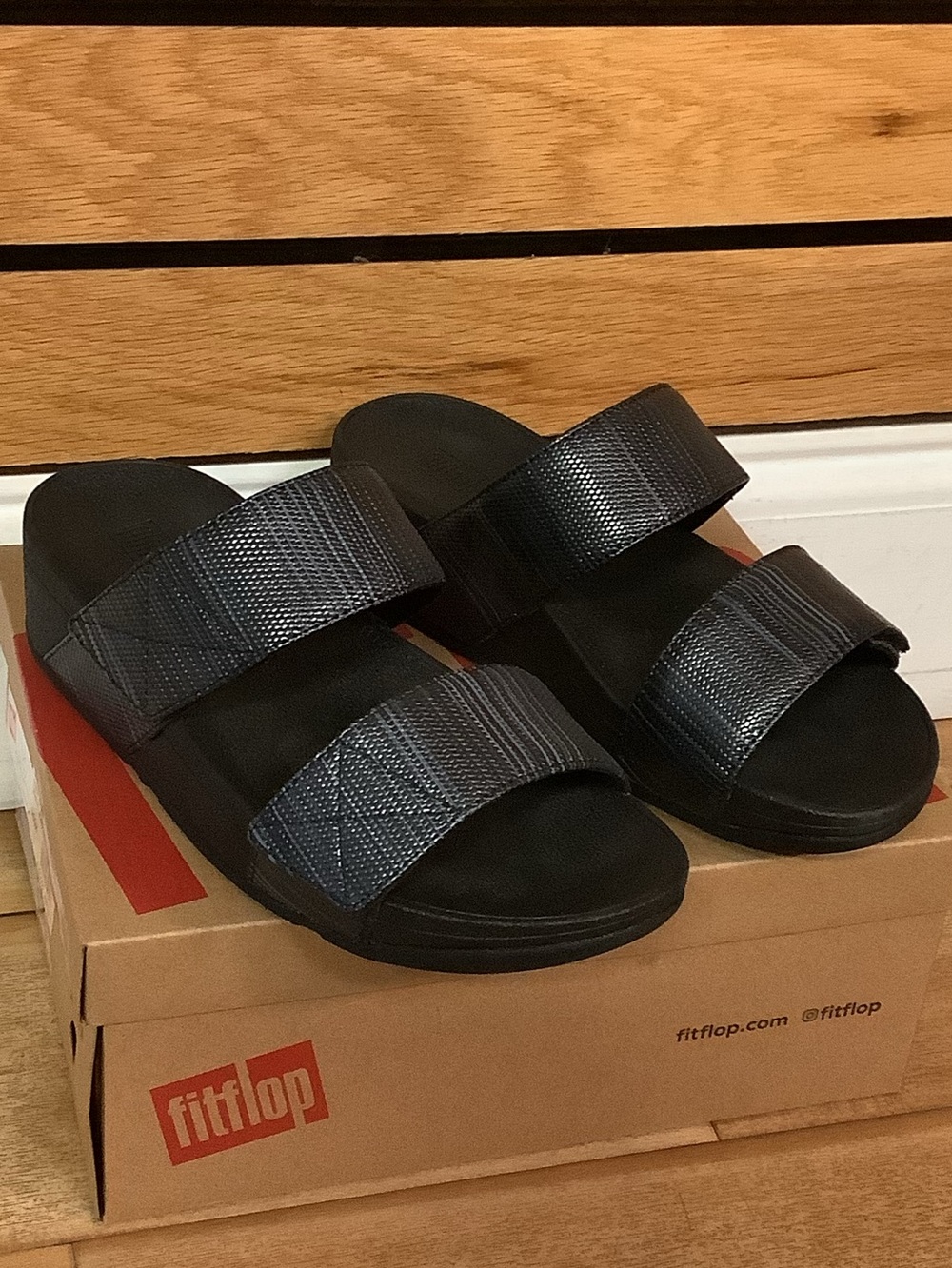 Fitflop Women's Mina Textured Glitz Black